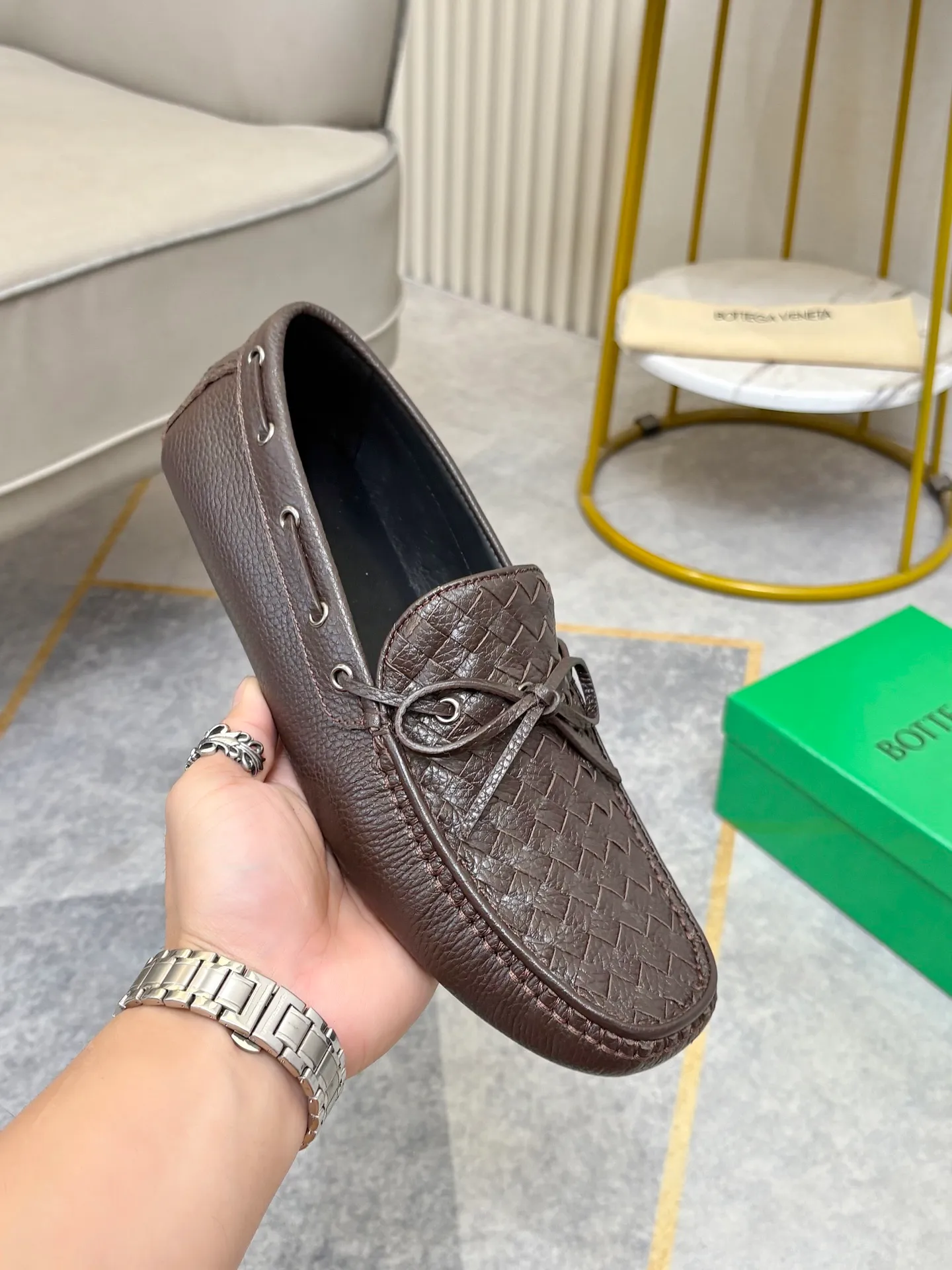 P420💰 (Niu Li + Niu Pad) [BV] The latest hot style‼ ️Casual men's shoes, uppers imported first-layer cowhide ➕Full imported cowhide lining✔️Exquisite workmanship, excellent foot feel, special rubber soles✔️, cool and fashionable, the latest fashion, fashionable outsole, hurry up.  Code number: 38-44 (can be customized to 37.45, non-refundable)